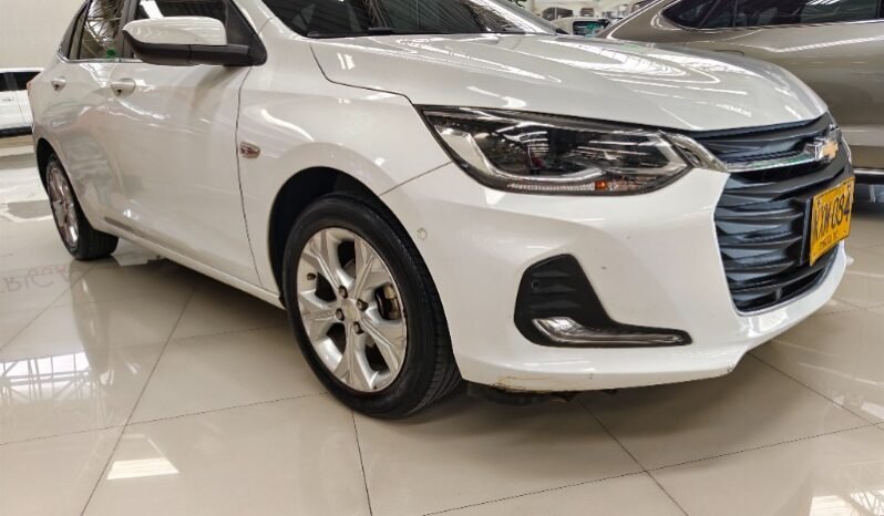 
								Chevrolet Onix full									