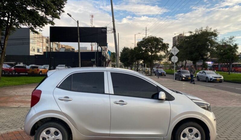 
								Kia Picanto full									
