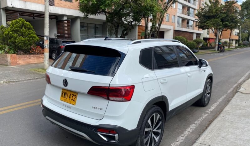 
								Volkswagen taos full									