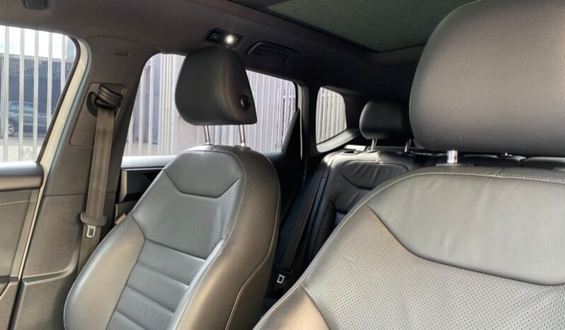 
								Volkswagen taos full									