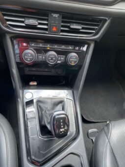 
										Volkswagen taos full									
