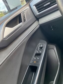 
										Volkswagen taos full									