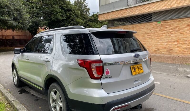 
								Ford explorer xlt full									