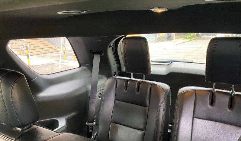 
								Ford explorer xlt full									
