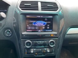 
										Ford explorer xlt full									