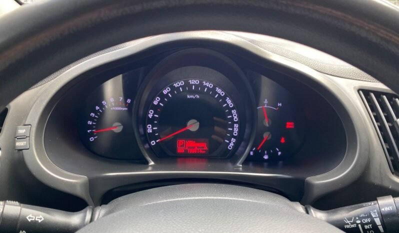 
								Kia Sportage full									