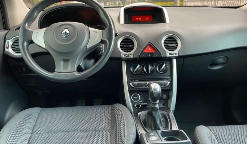
								Renault Koleos full									