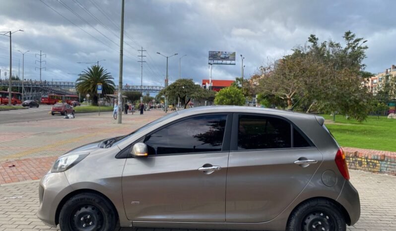 
								Kia Picanto full									