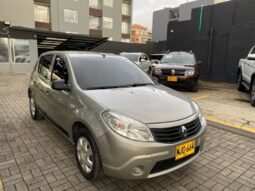 
										Renault Sandero full									