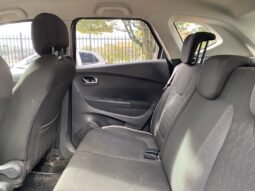 
										Renault captur zen full									