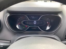 
										Renault captur zen full									