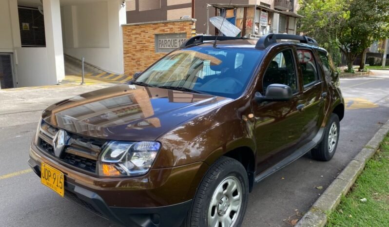 
								Renault Duster expression full									
