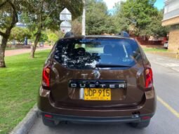 
										Renault Duster expression full									