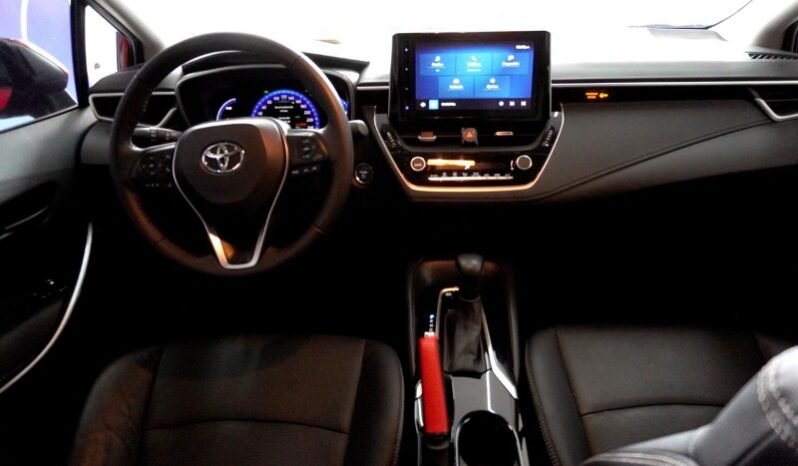 
								Toyota Corolla full									