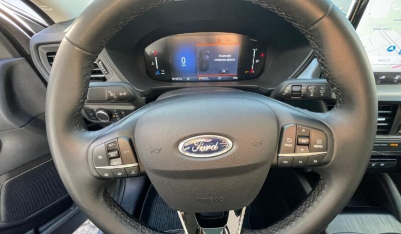 
								Ford Escape full									