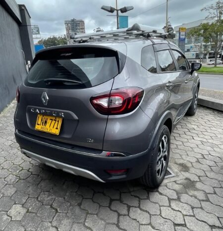 
								Renault captur iconic full									