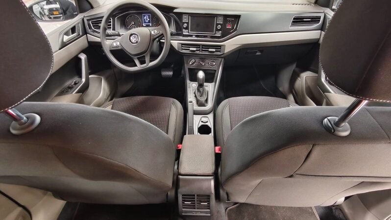 
								Volkswagen Virtus full									