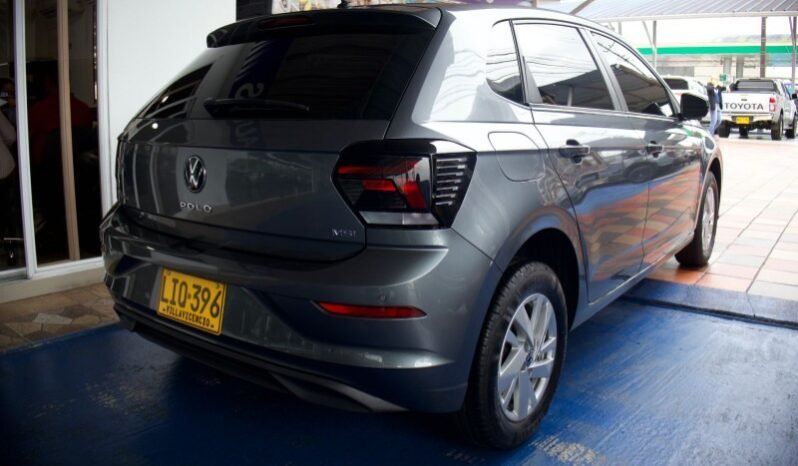 
								Volkswagen Polo full									