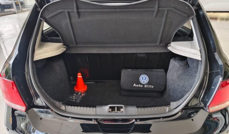 
								Volkswagen Gol full									