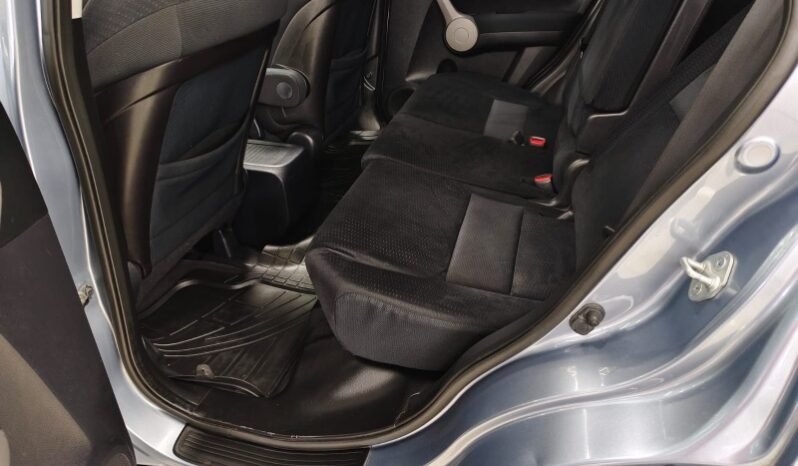 
								HONDA CR-V full									