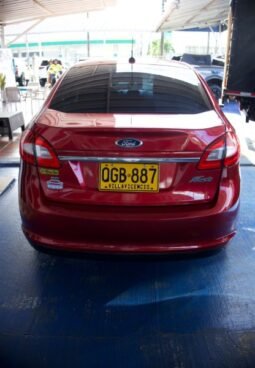 
										Ford Fiesta SE full									