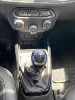 
										Chevrolet Onix full									