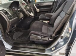 
										HONDA CR-V full									
