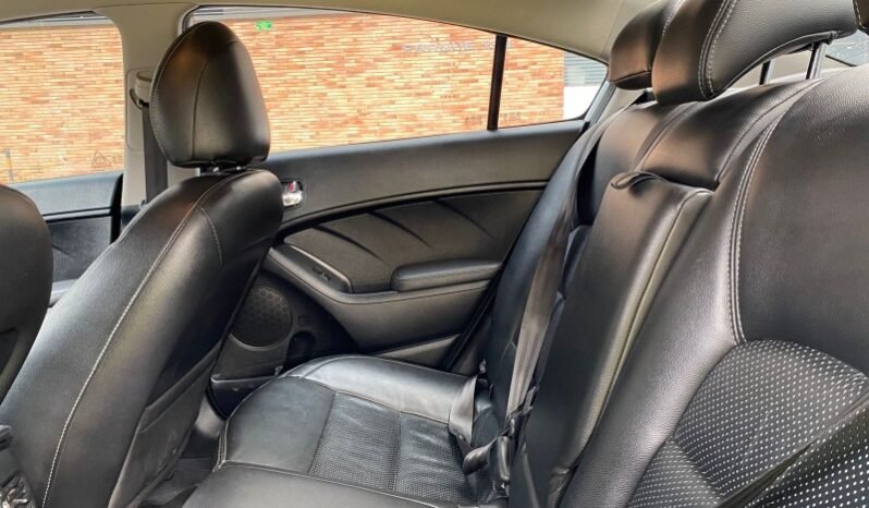 
								Kia Cerato Pro full									