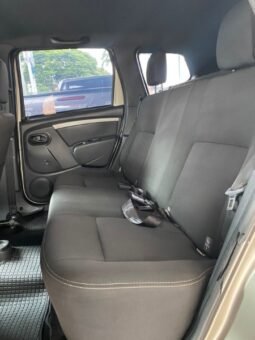 
Renault Duster expression full									