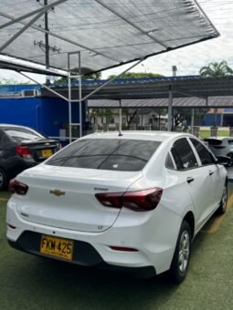 
										Chevrolet Onix full									