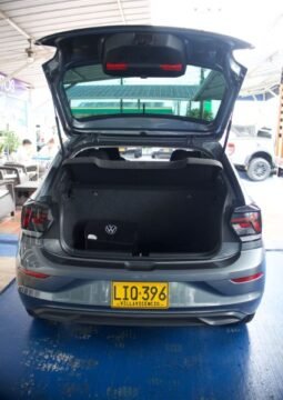 
										Volkswagen Polo full									