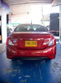 
										Nissan Versa Advance full									