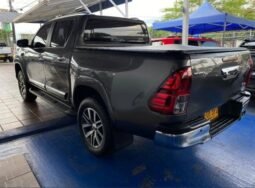 
										Toyota hilux revo 4×4 full									