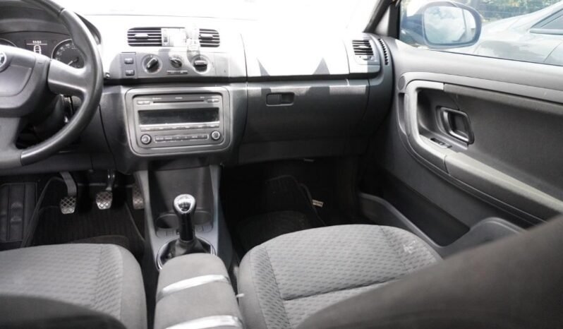 
								SKODA FABIA AMBIENT full									