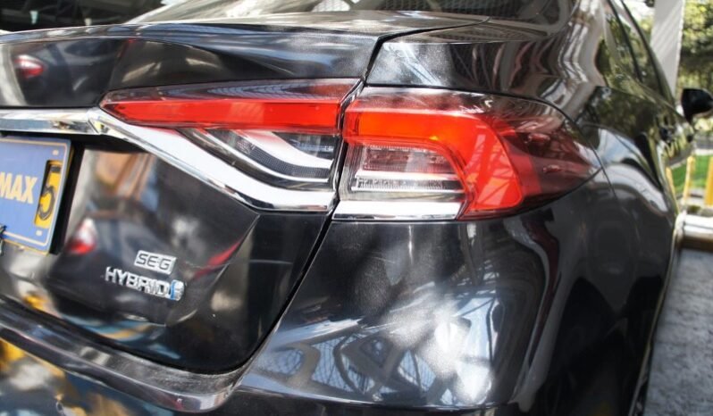 
								Toyota Corolla full									