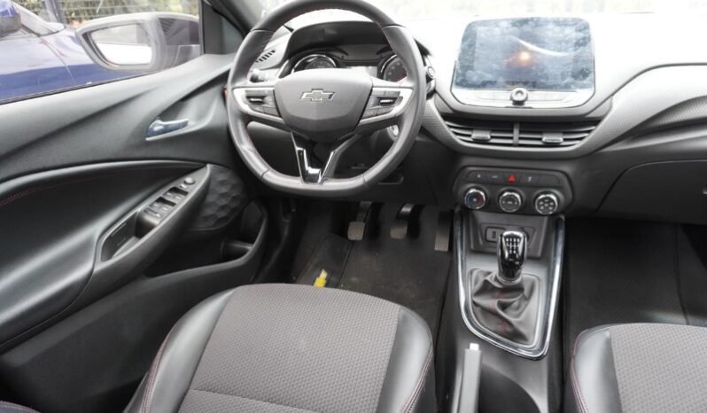 
								Chevrolet Onix full									