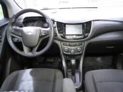 
										Chevrolet Tracker LS full									