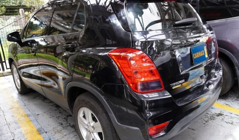 
								Chevrolet Tracker LS full									