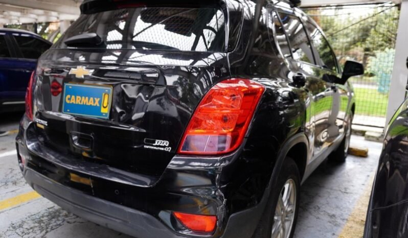 
								Chevrolet Tracker LS full									