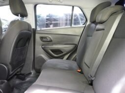 
										Chevrolet Tracker LS full									