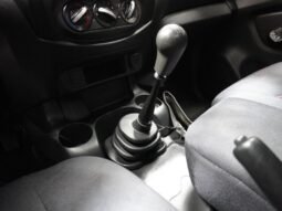 
										Nissan NP300 full									