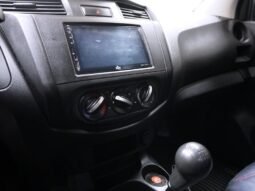 
										Nissan NP300 full									