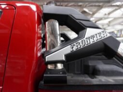 
										Nissan NP300 full									