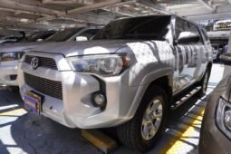 Toyota 4 RUNNER