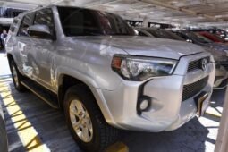 Toyota 4 RUNNER