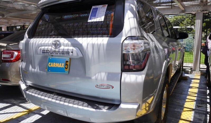 
								Toyota 4 RUNNER full									