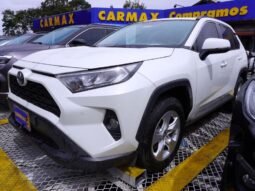 
										Toyota RAV4 full									