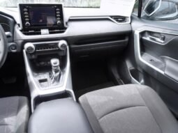
										Toyota RAV4 full									