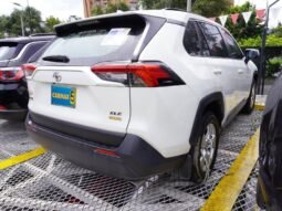
										Toyota RAV4 full									
