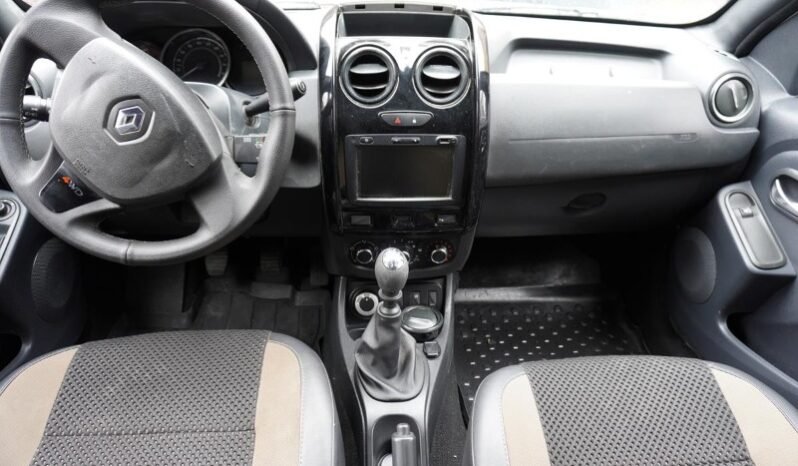 
								Renault DUSTER DYNAMIQUEINTENS full									